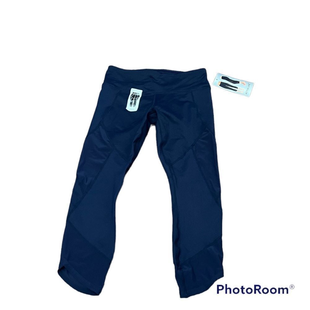 Active life navy crop leggings